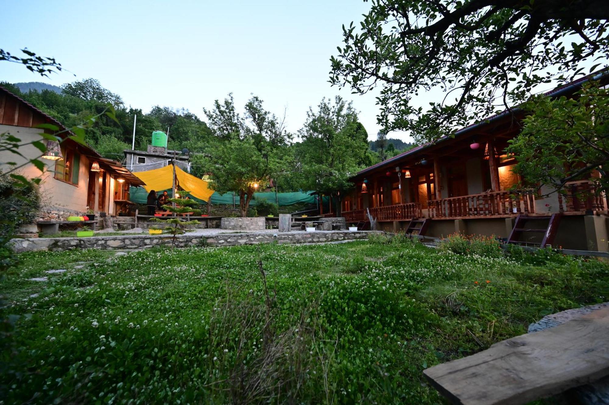 Himalayan Mud Resort Kasol Exteriör bild